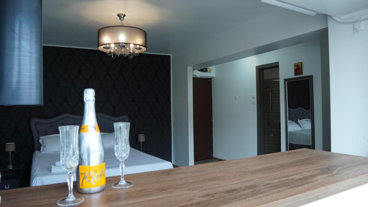 Luxury 1Br Studio Near Hanul Drumetului Bucharest Bucareste Exterior foto